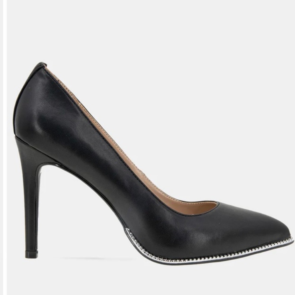 Bcbg heels
